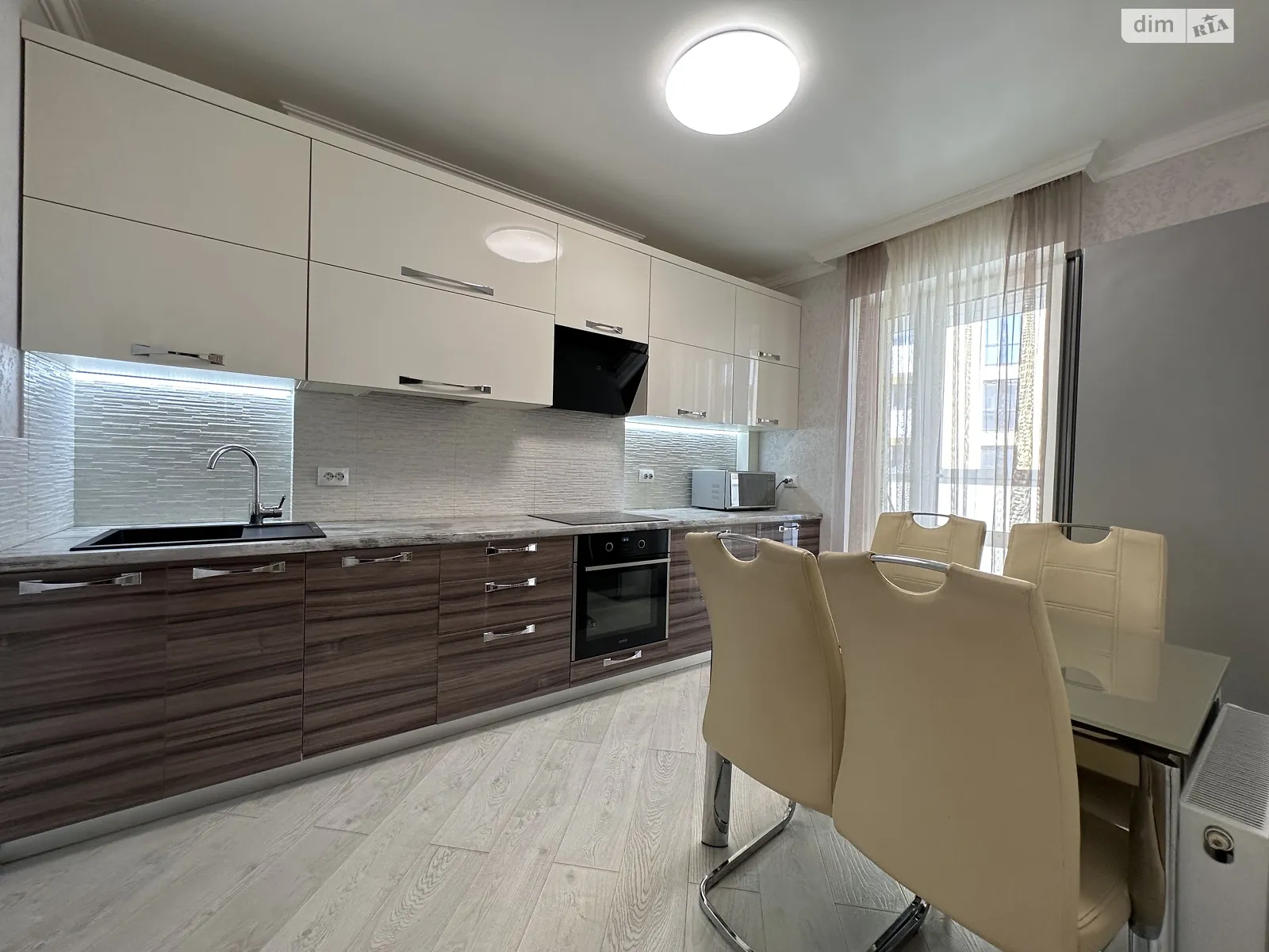 Продается 2-комнатная квартира 59 кв. м в Городище, Лабунського
