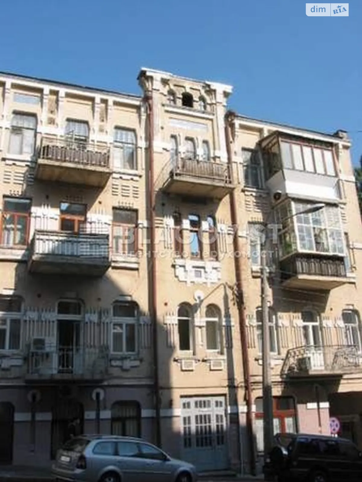 Продается 3-комнатная квартира 68 кв. м в Киеве, ул. Малоподвальная, 4 - фото 1