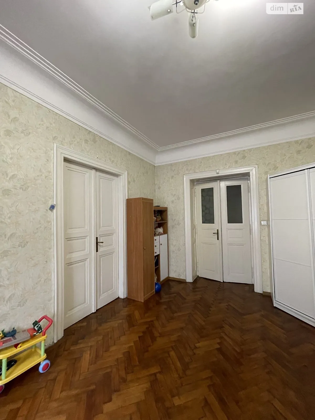 Продается 4-комнатная квартира 145 кв. м в Львове - фото 2