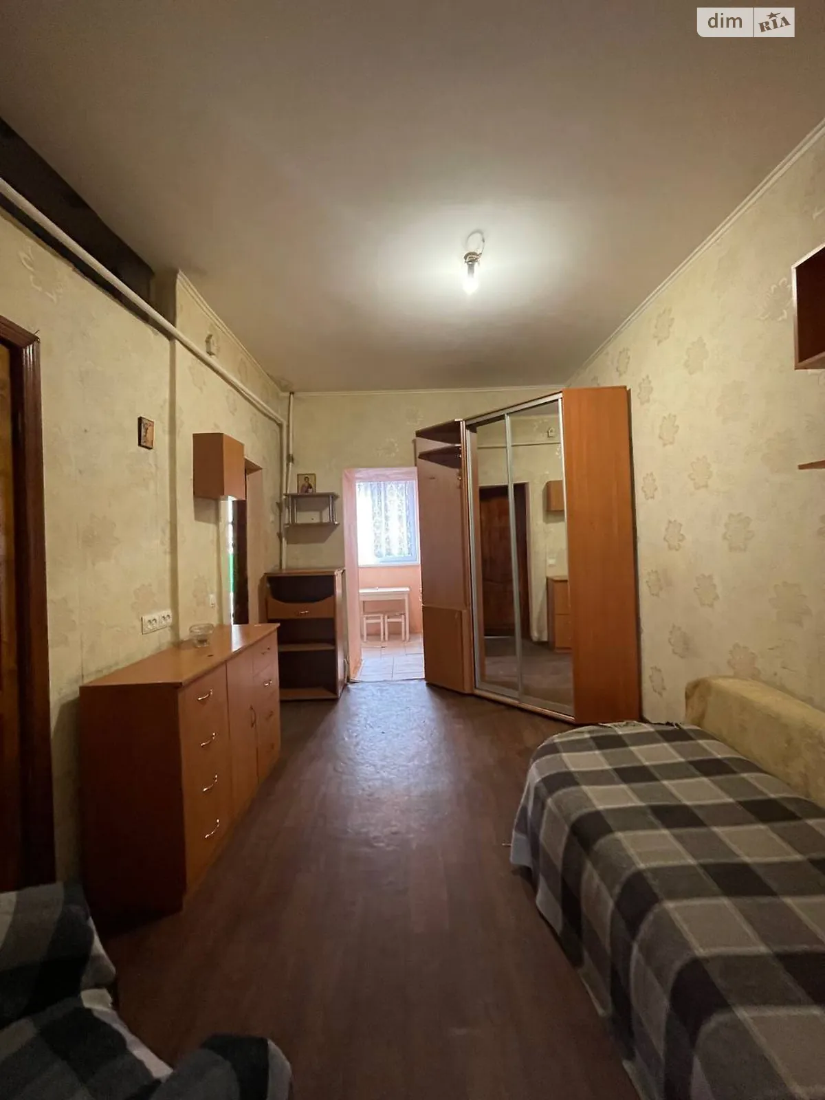 Продается 2-комнатная квартира 42 кв. м в Одессе, пл. Алексеевская