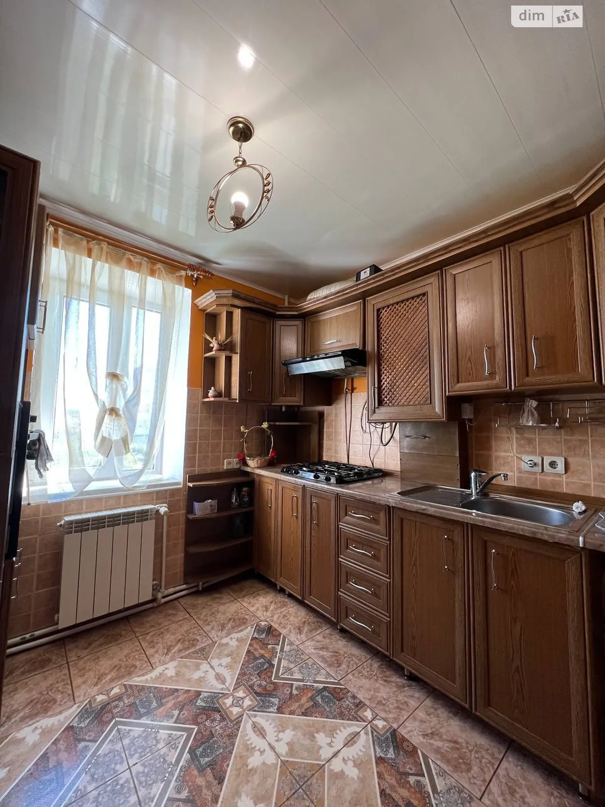 Продается 3-комнатная квартира 62 кв. м в Монастыриске, ул. Тараса Шевченко, 45