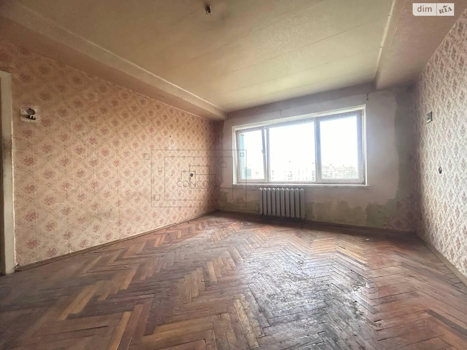 Продается 3-комнатная квартира 64.3 кв. м в Киеве, ул. Тульчинская, 3 - фото 1