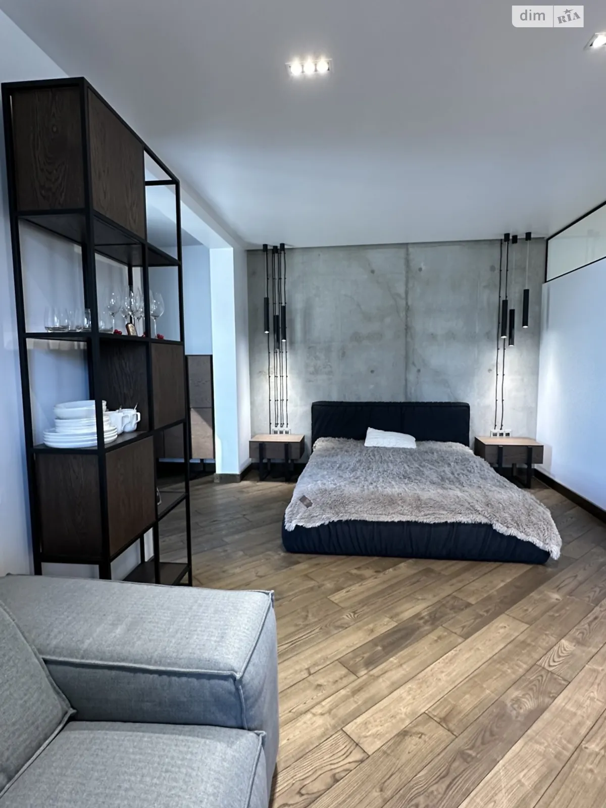 Продается 1-комнатная квартира 52.8 кв. м в Одессе, ул. Новобереговая - фото 1