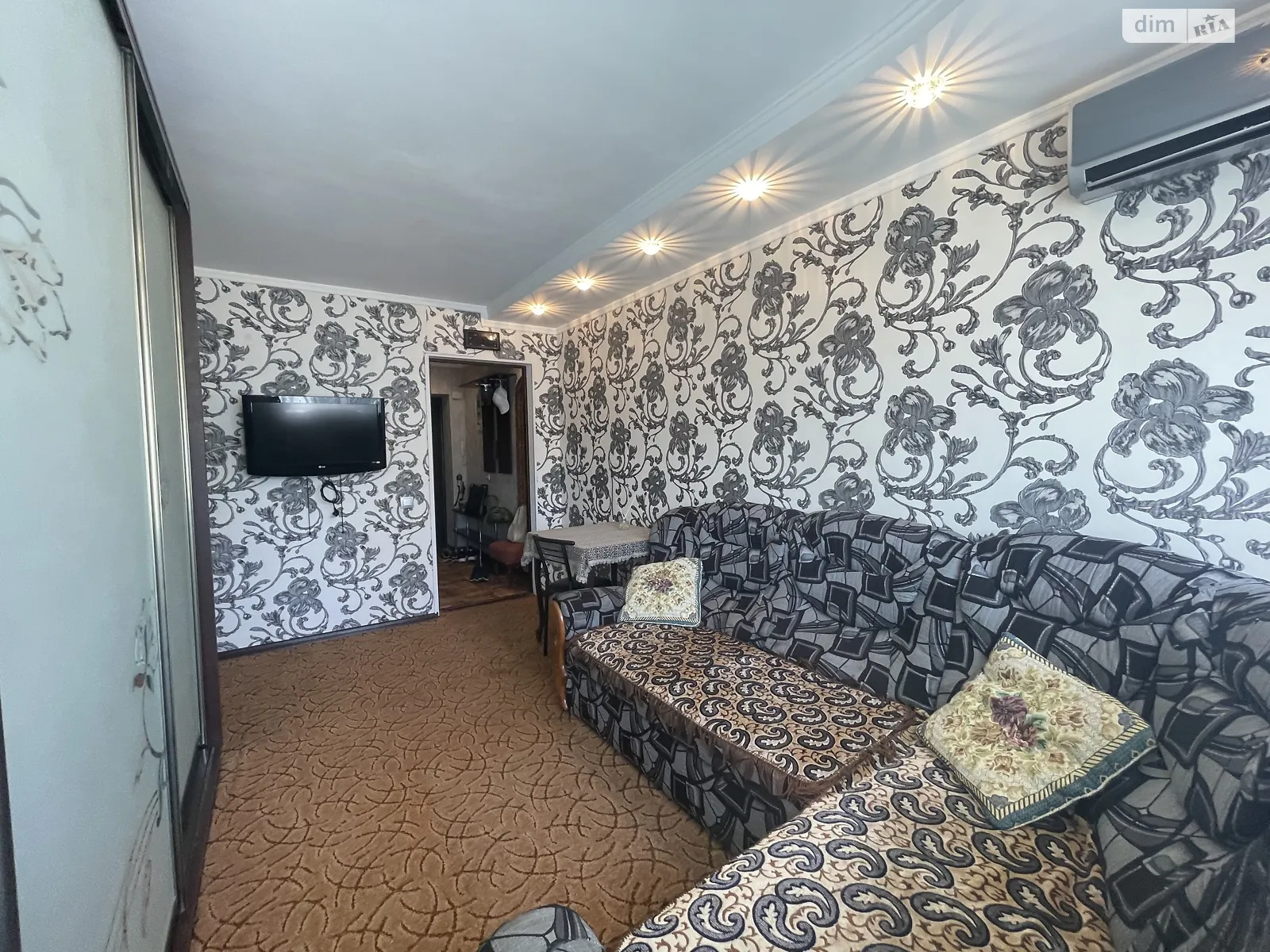 Продается 2-комнатная квартира 39 кв. м в Черноморске - фото 4