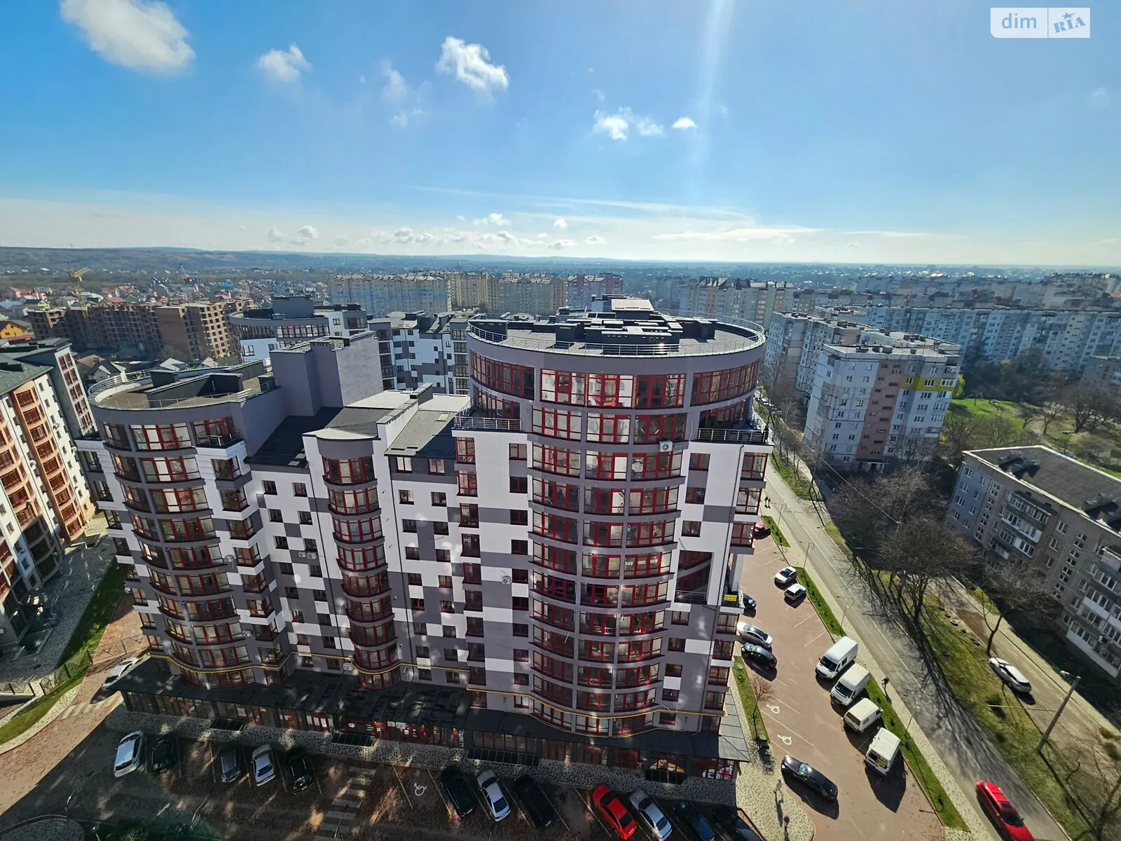 Продается 3-комнатная квартира 77 кв. м в Волчинце, ул. Европейская - фото 1