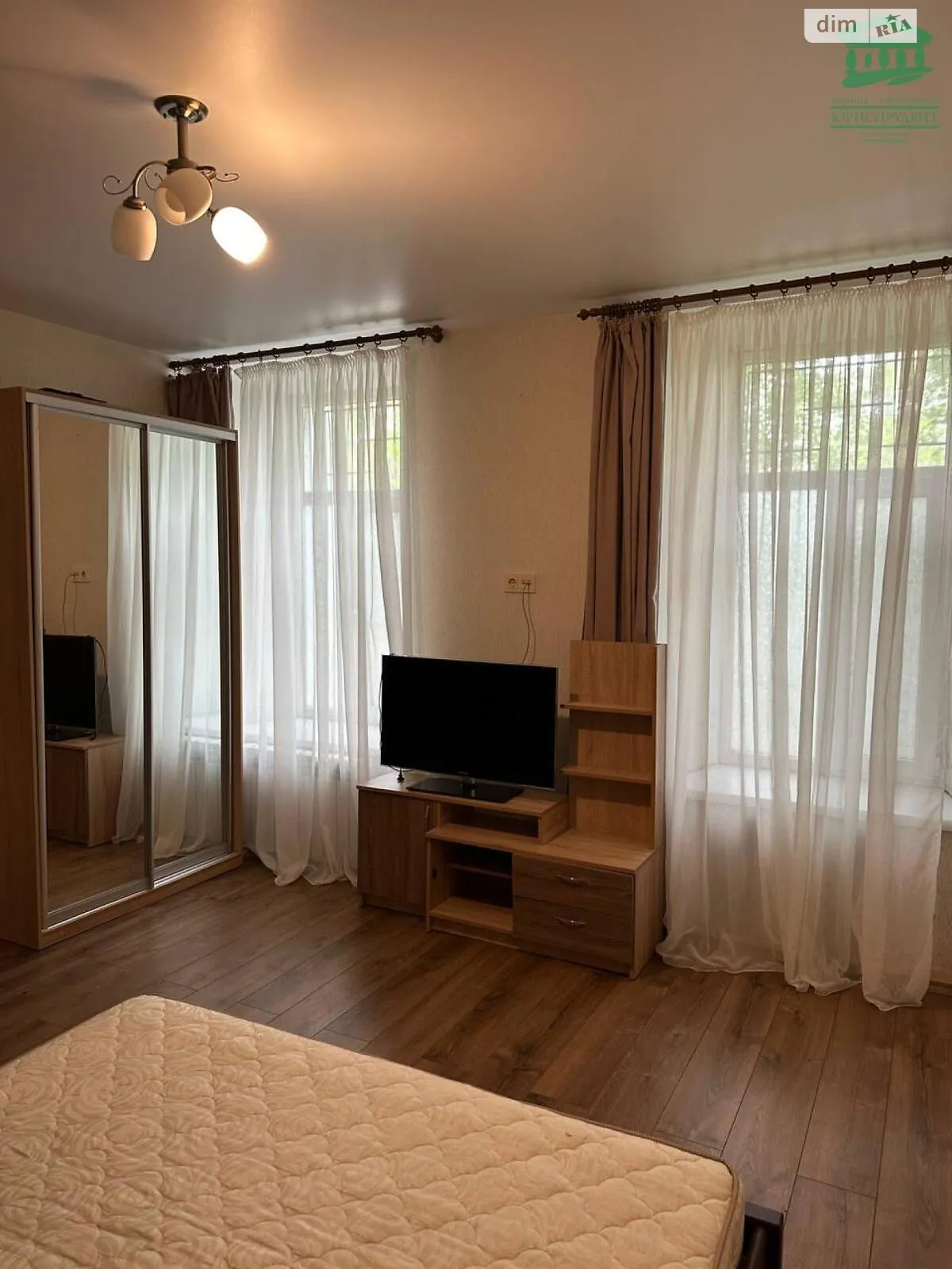 Продается 2-комнатная квартира 54.5 кв. м в Одессе, ул. Новосельского - фото 1