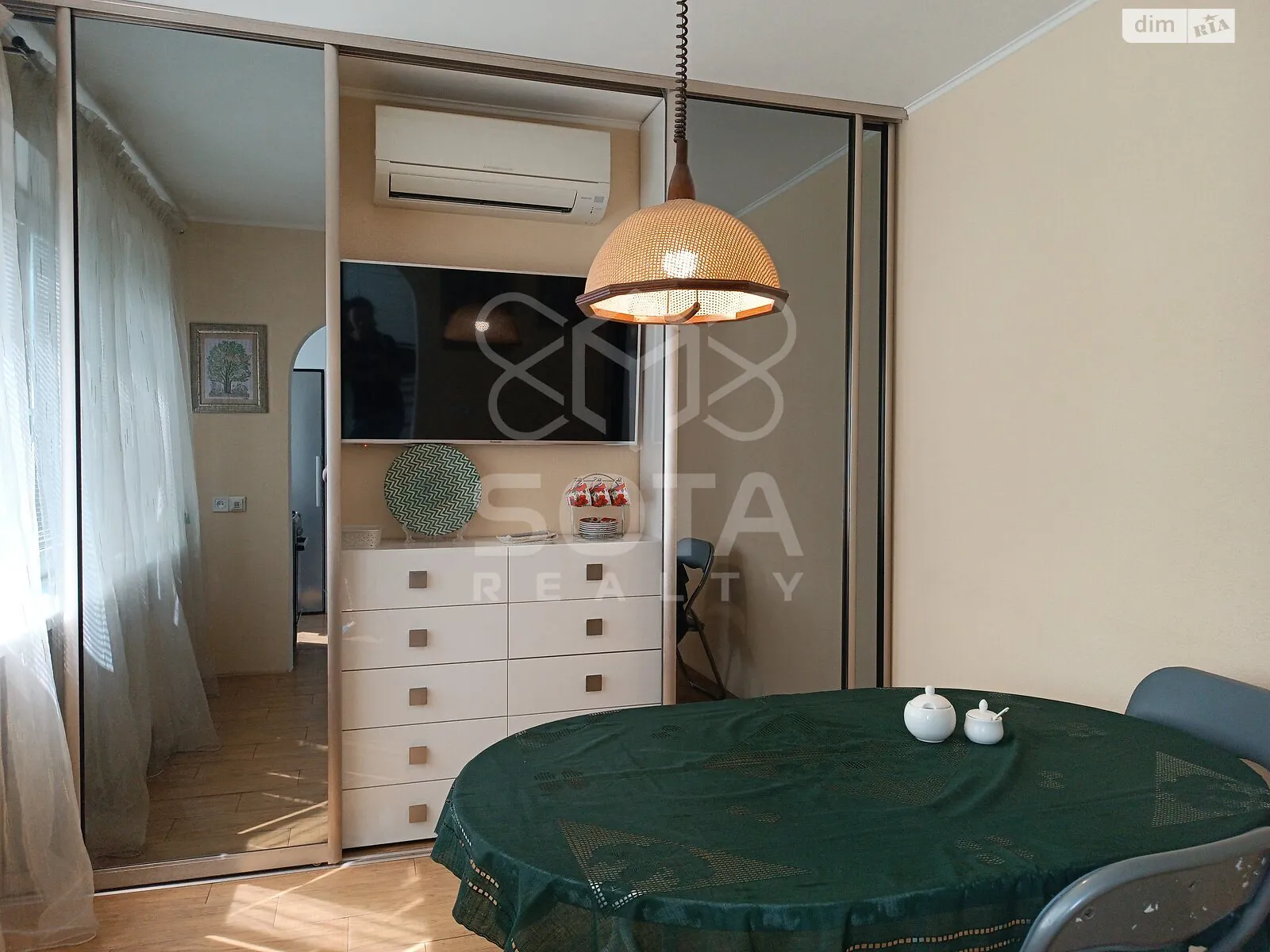 Продается 4-комнатная квартира 79 кв. м в Киеве, ул. Александра Архипенко, 3А - фото 1