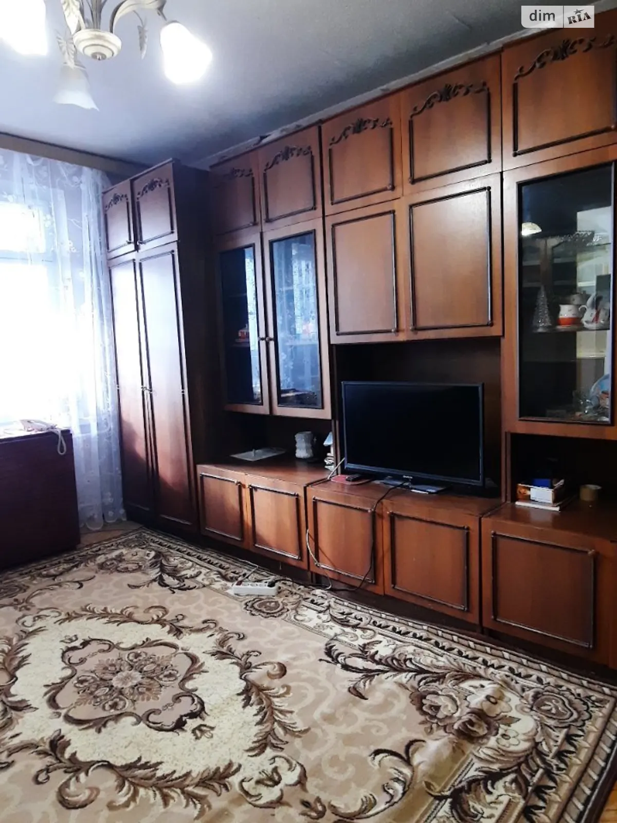 Продается 1-комнатная квартира 31 кв. м в Киеве, ул. Пражская, 17 - фото 1