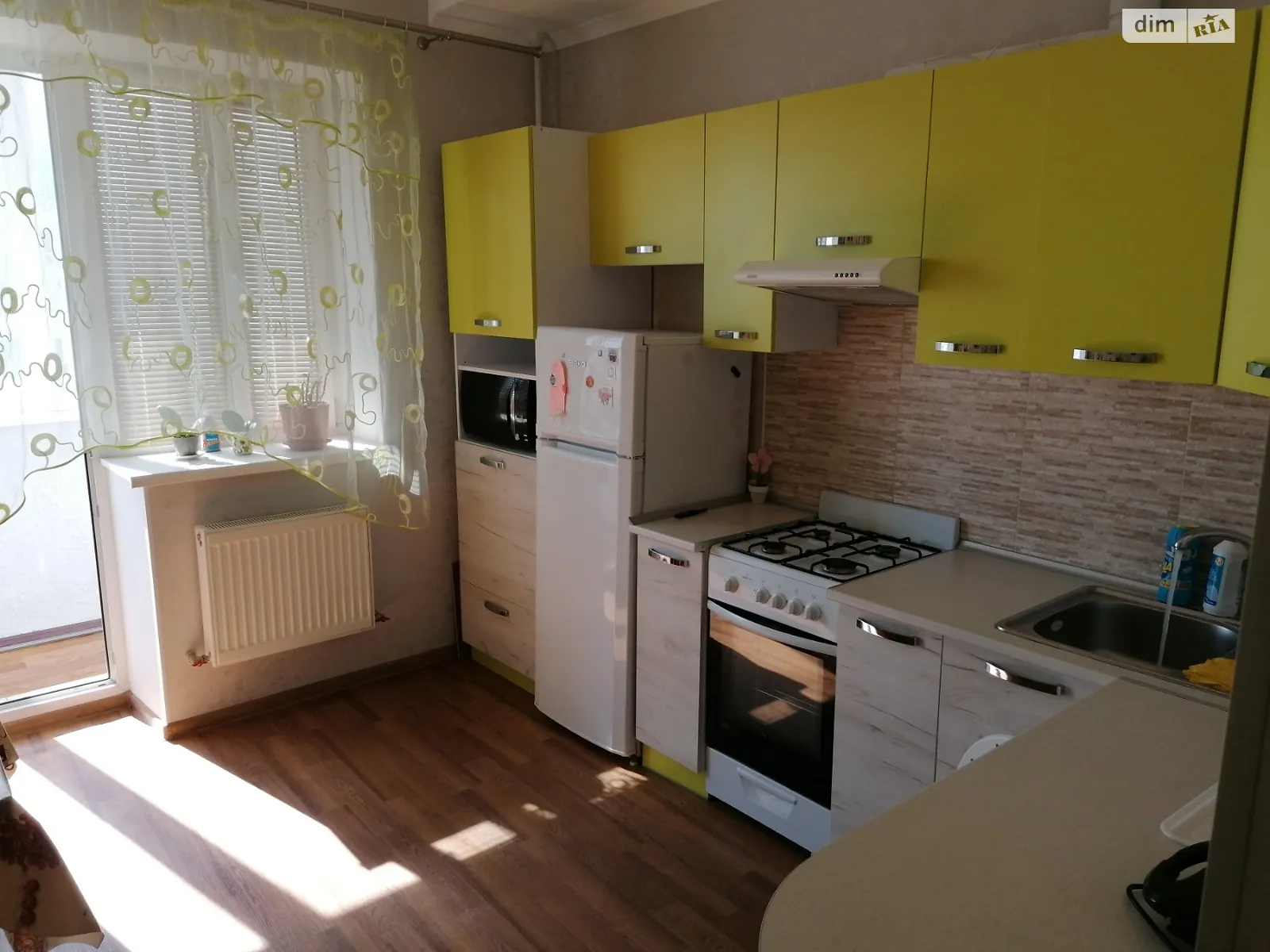 Продается 1-комнатная квартира 39 кв. м в Одессе, ул. Марсельская, 48 - фото 1