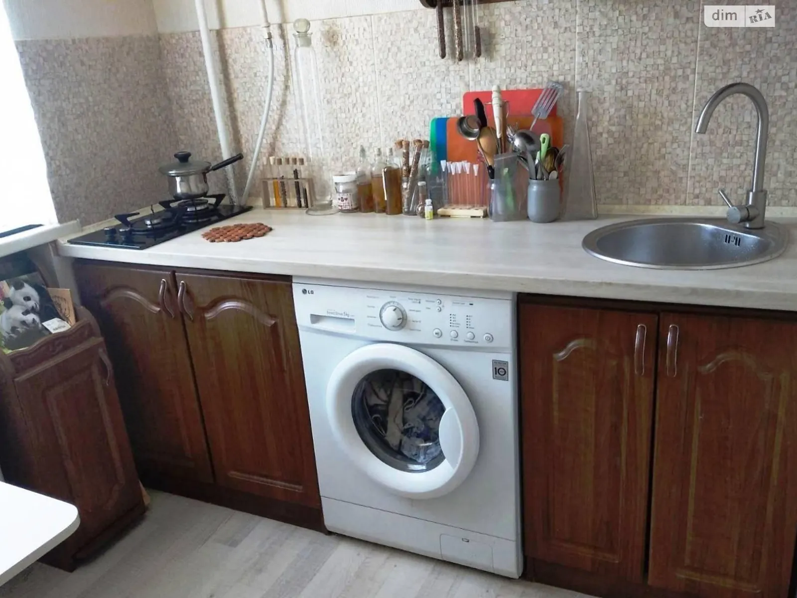 Продается 1-комнатная квартира 24 кв. м в Черноморске, ул. Виталия Шума - фото 1