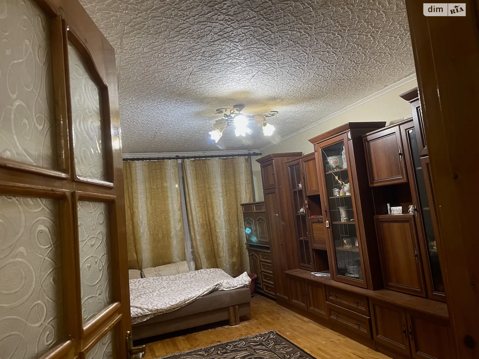 Продається 2-кімнатна квартира 49.5 кв. м у Калуші, вул. Молодіжна