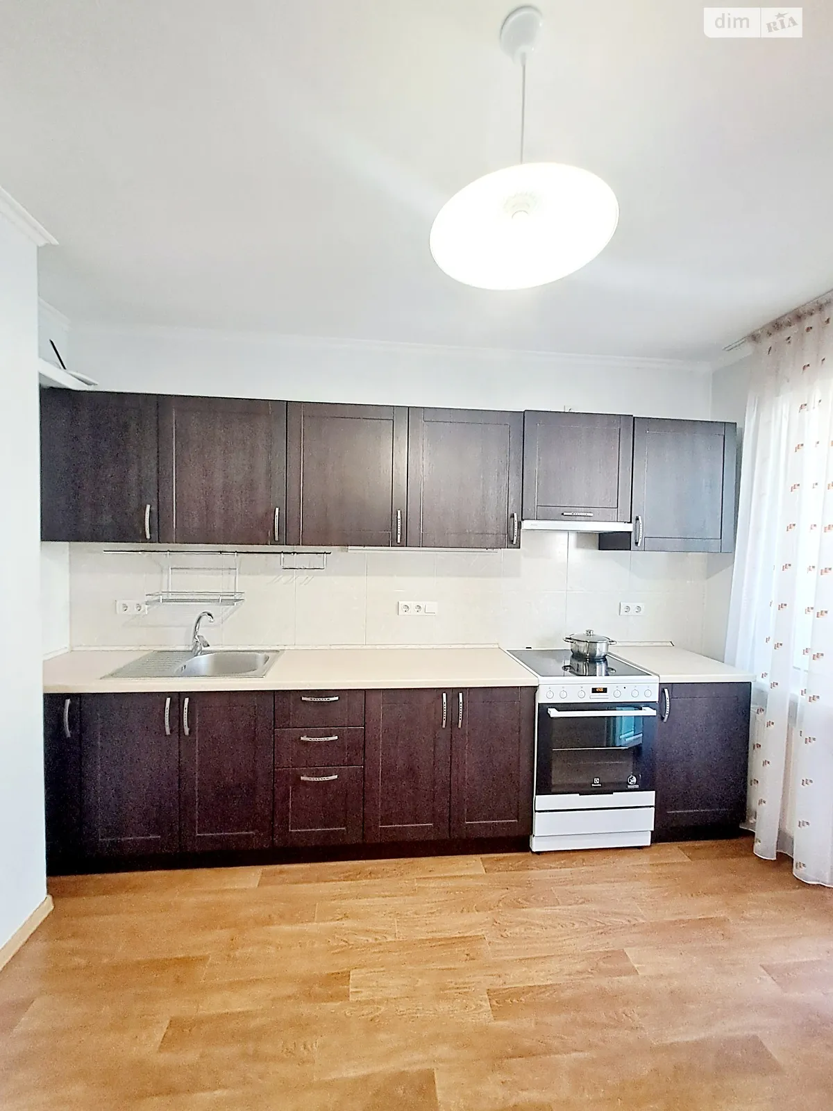 Сдается в аренду 1-комнатная квартира 43 кв. м в Киеве, цена: 14990 грн