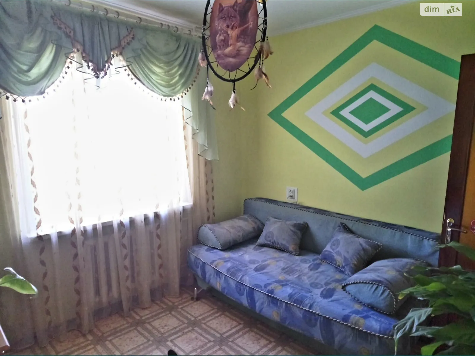 Продается 3-комнатная квартира 70 кв. м в Черновцах, ул. Героев Майдана, 103А - фото 1