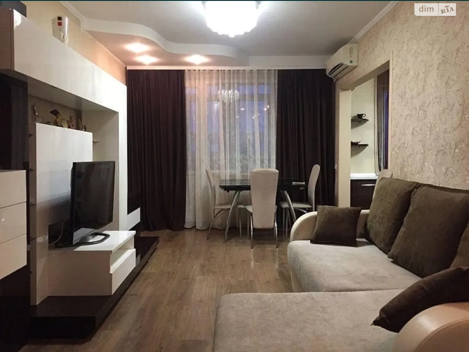 Продается 2-комнатная квартира 51 кв. м в Николаеве, просп. Корабелов