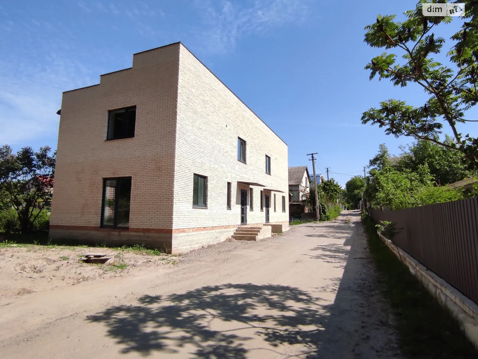 Продається частина будинку 100 кв. м з терасою, цена: 75000 $ - фото 1