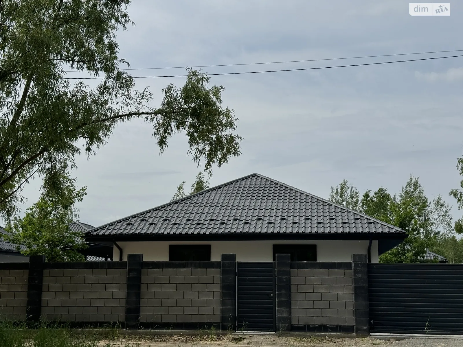 Продается одноэтажный дом 100 кв. м с балконом, цена: 79990 $ - фото 1