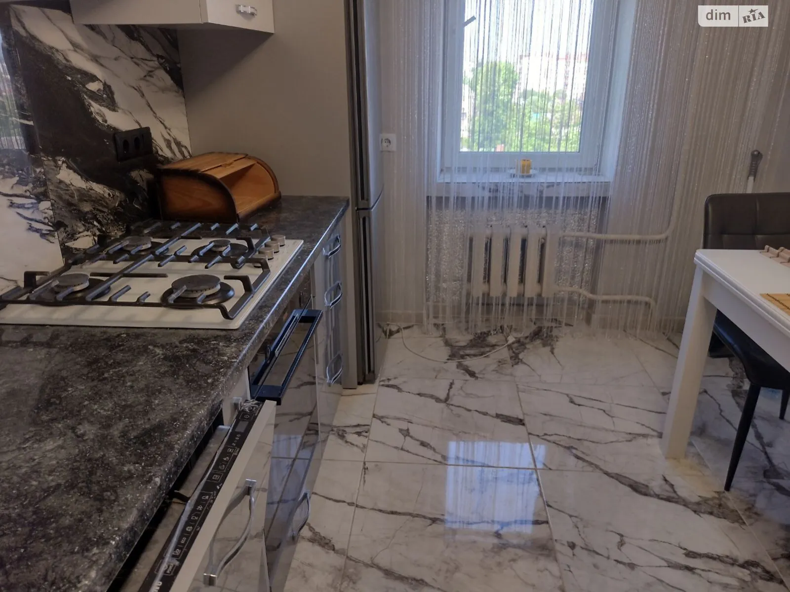 Продается 3-комнатная квартира 63 кв. м в Хмельницком, ул. Пилотская - фото 1