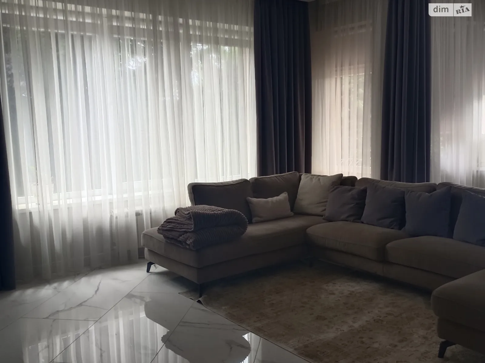 Продається будинок 2 поверховий 200 кв. м з каміном, цена: 650000 $ - фото 1