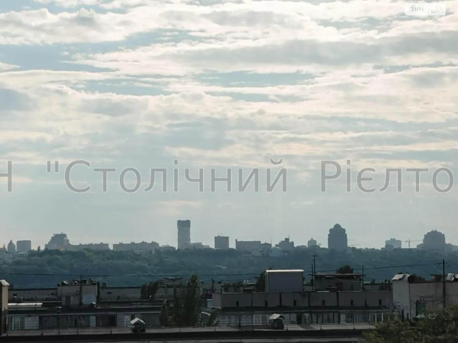 Продается 1-комнатная квартира 30 кв. м в Киеве, бул. Игоря Шамо(Алексея Давыдова), 14 - фото 1