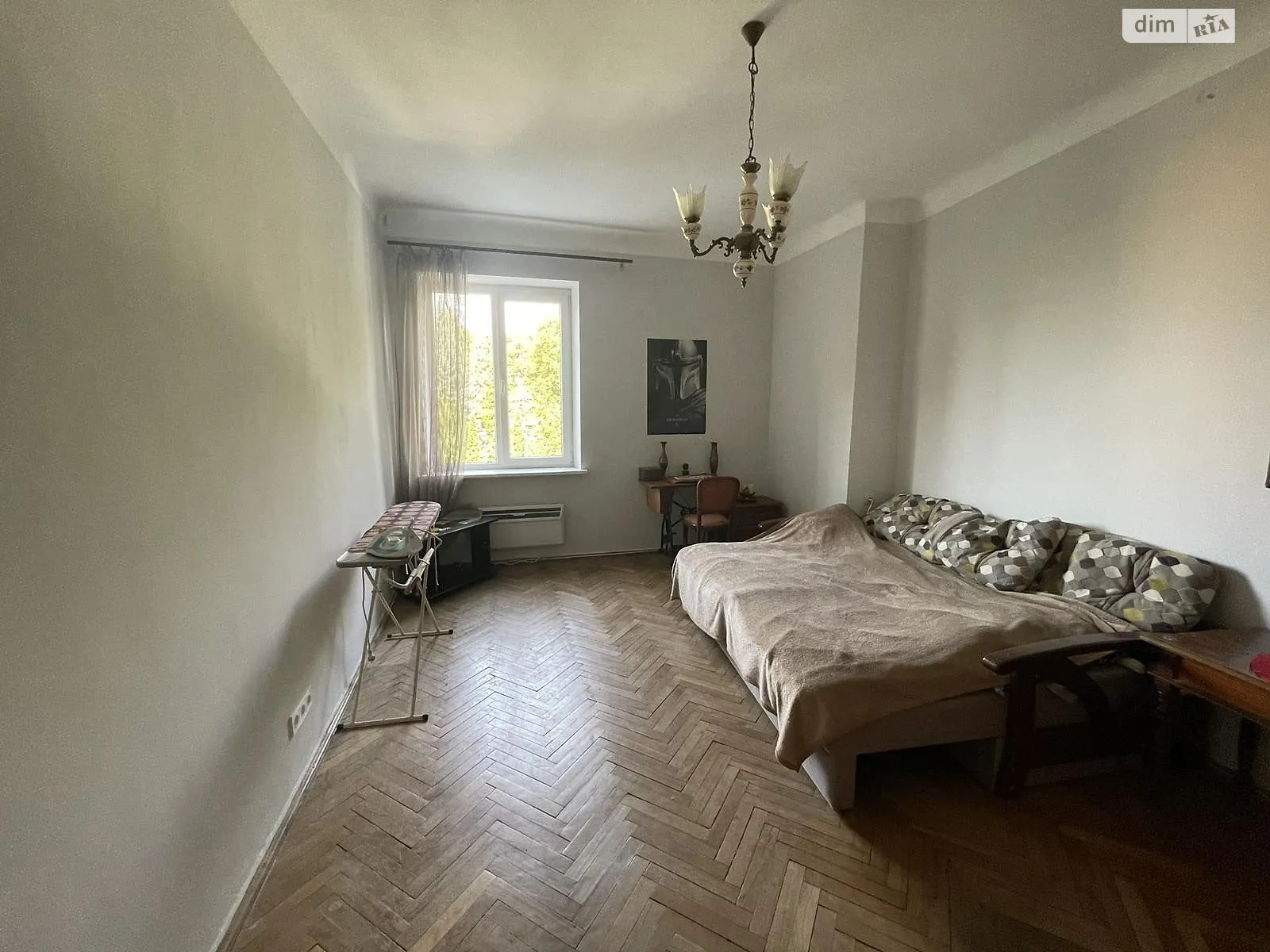 Продается 3-комнатная квартира 82 кв. м в Львове, ул. Героев Майдана - фото 1