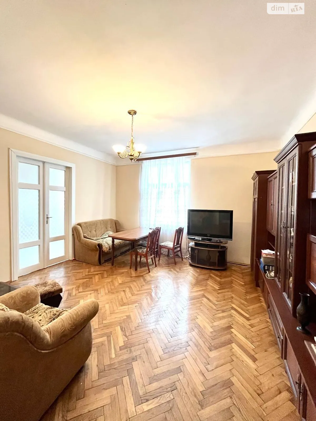 Продается 2-комнатная квартира 70 кв. м в Черновцах - фото 3