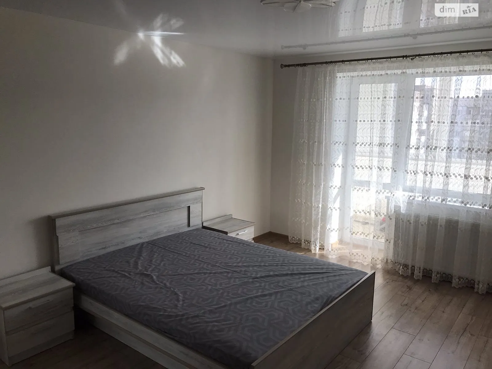 1-комнатная квартира 45 кв. м в Тернополе, ул. Яремы, 9 - фото 1