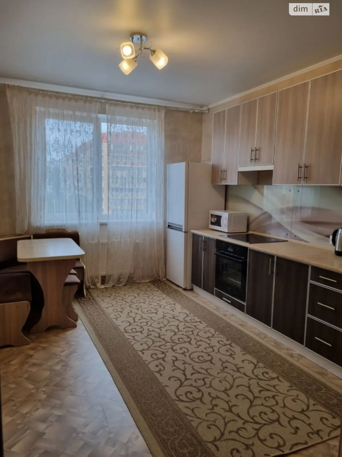 Продается 1-комнатная квартира 41 кв. м в Одессе, ул. Академика Сахарова, 3Б - фото 1