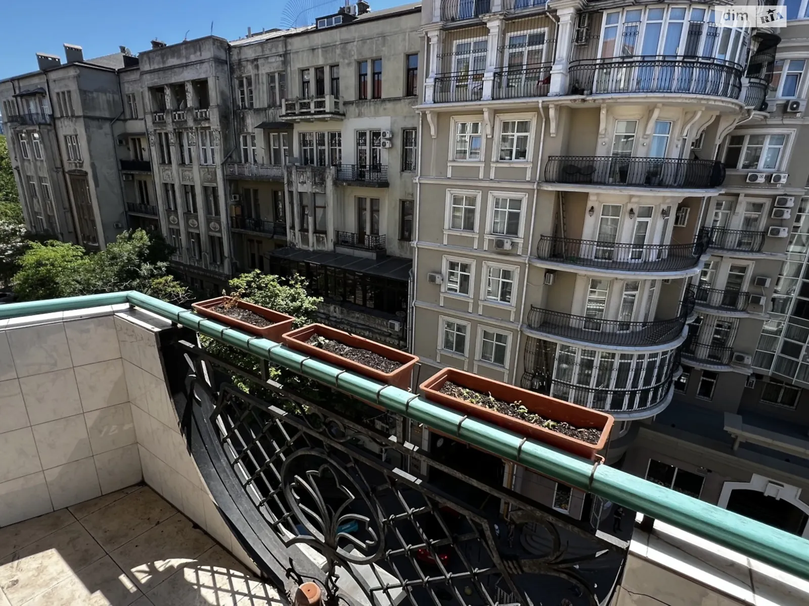 Здається в оренду 3-кімнатна квартира 186 кв. м у Одесі, пров. Сабанський, 4А - фото 1