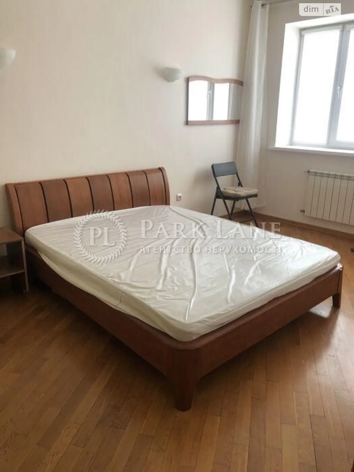 Продается 1-комнатная квартира 79 кв. м в Киеве, ул. Анны Ахматовой, 13 - фото 1