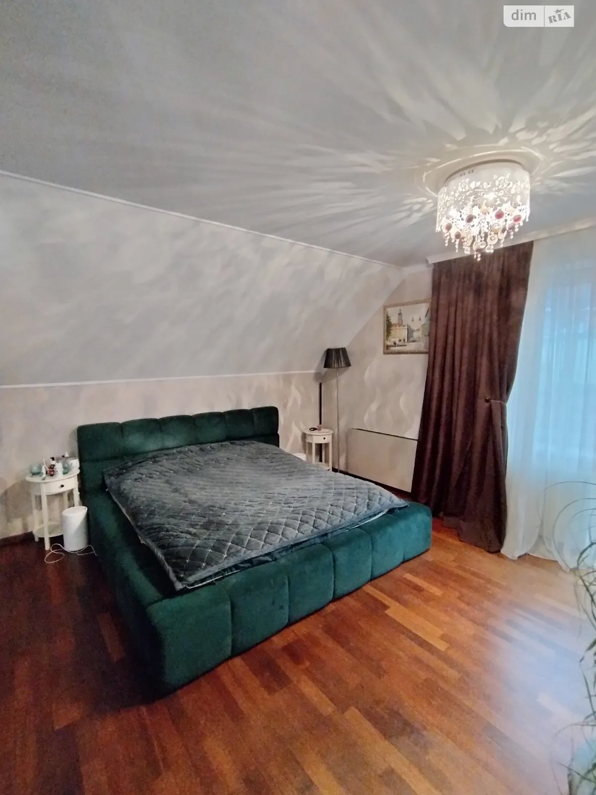 Продается дом на 2 этажа 200 кв. м с мебелью, цена: 200000 € - фото 1