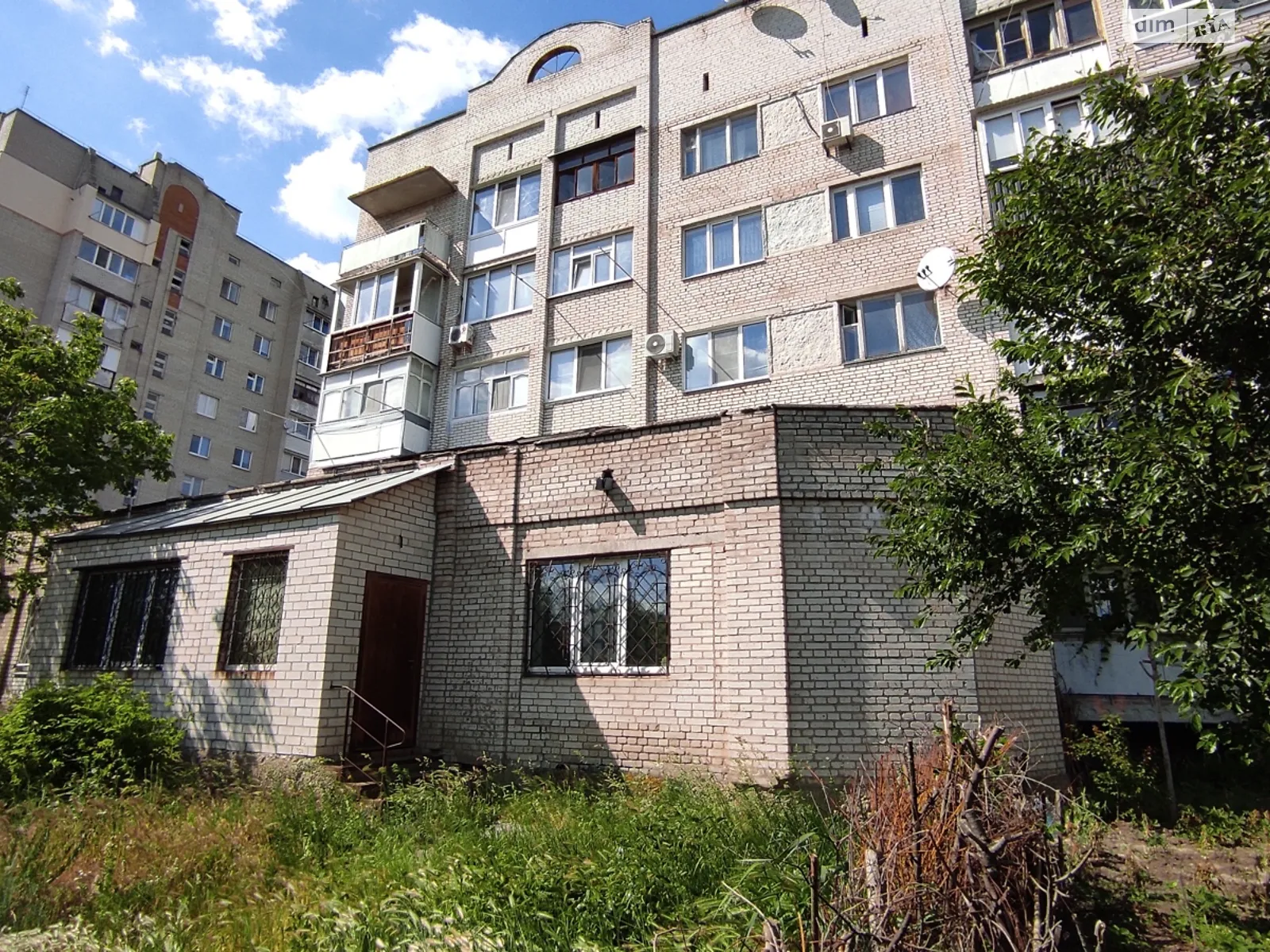 Продается 2-комнатная квартира 128 кв. м в Виннице, вул. Антонова Олега - фото 1