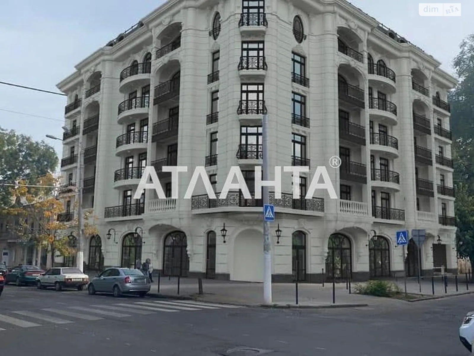 Продается 1-комнатная квартира 48.3 кв. м в Одессе, ул. Гимназическая