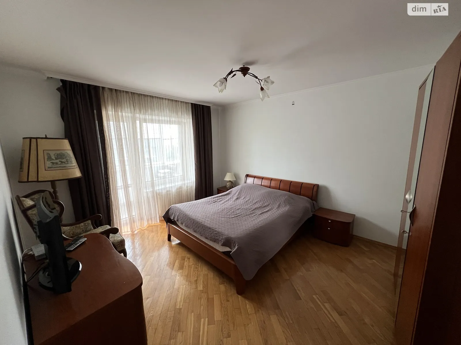 3-кімнатна квартира 110 кв. м у Луцьку, вул. Крилова - фото 4