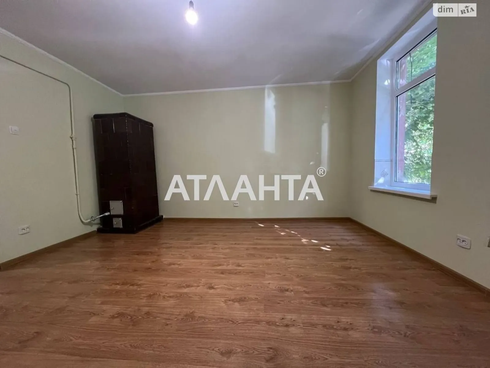 Продается 1-комнатная квартира 32 кв. м в Черновцах, ул. Олексы Тихого(Белинского Виссариона) - фото 1