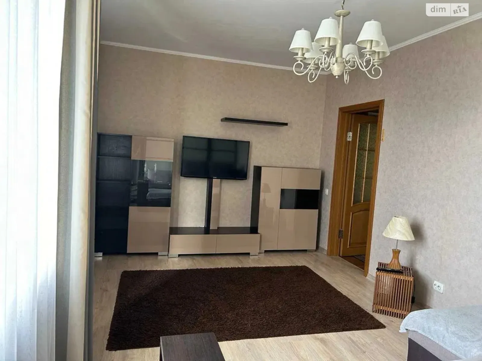Продается 2-комнатная квартира 54 кв. м в Борисполе, ул. Старокиевская
