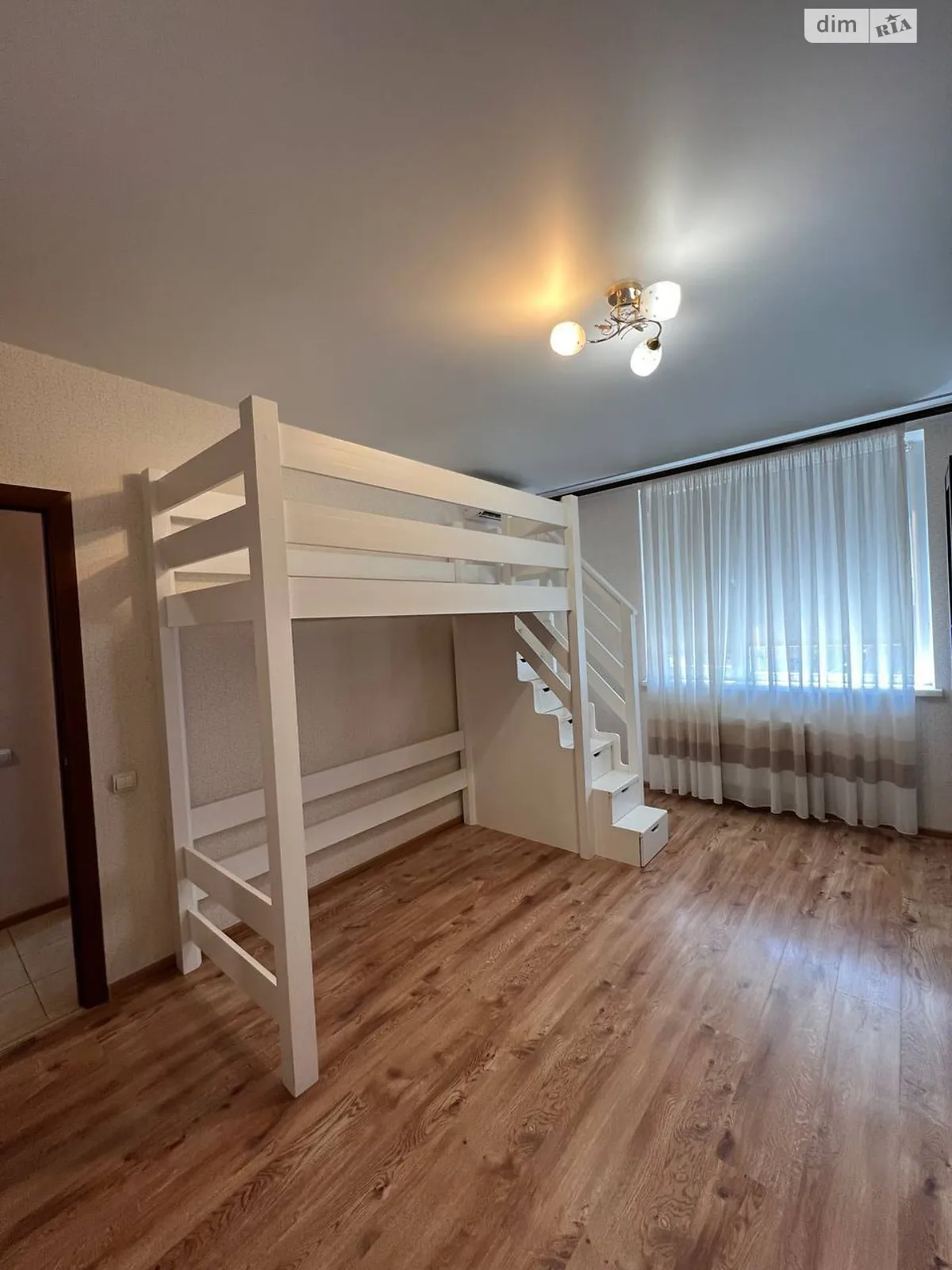 Продается 1-комнатная квартира 32 кв. м в Авангарде, цена: 21999 $ - фото 1