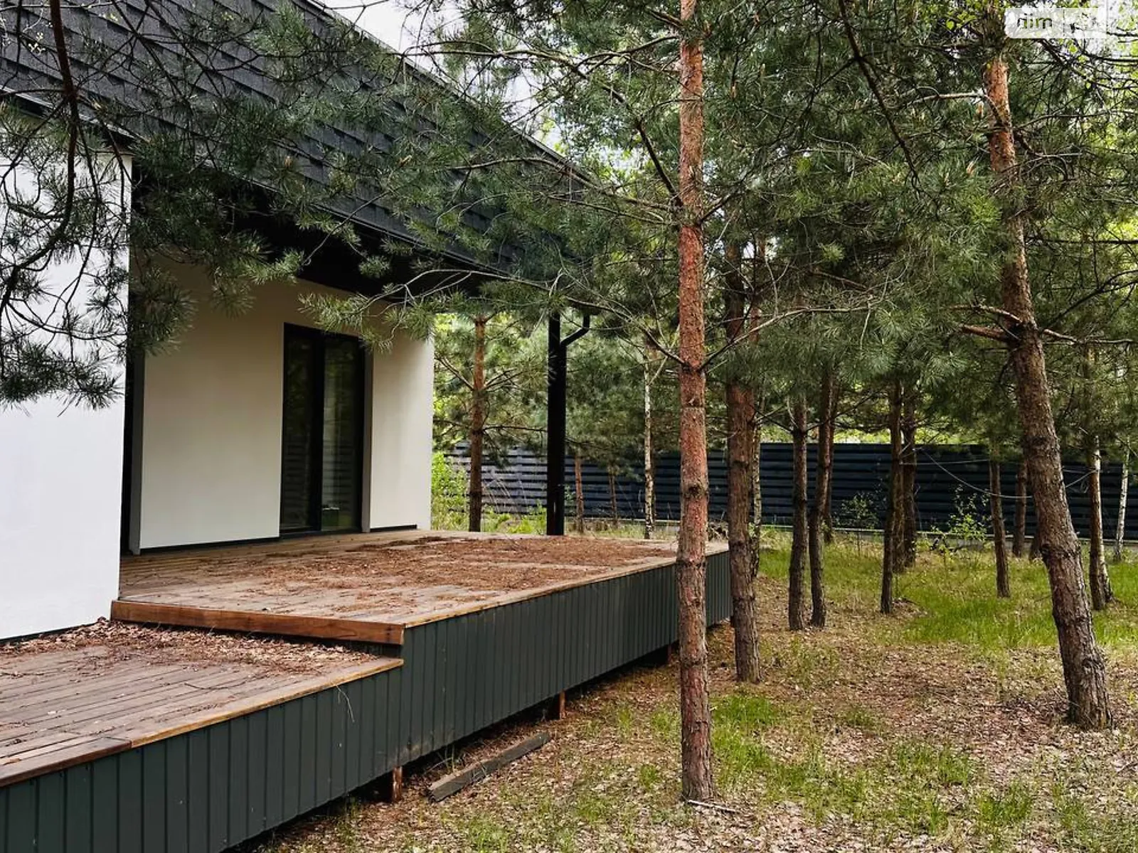 Продается дом на 2 этажа 210 кв. м с террасой, цена: 140000 $ - фото 1