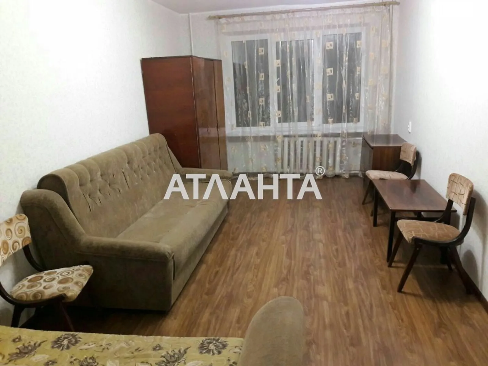 Продается 3-комнатная квартира 60 кв. м в Одессе, ул. Жолио-Кюри - фото 1