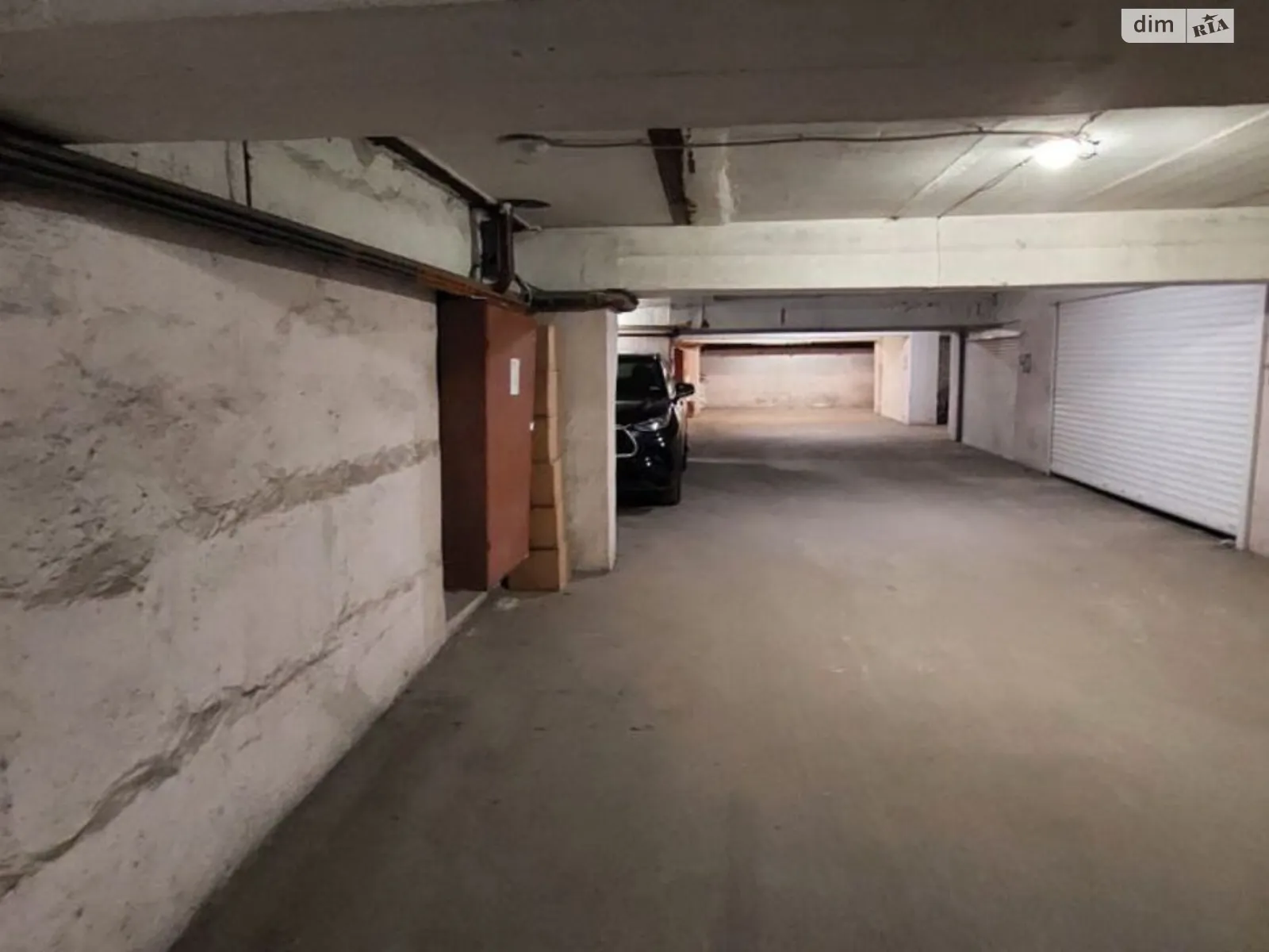 Продается подземный паркинг под легковое авто на 14.2 кв. м - фото 4