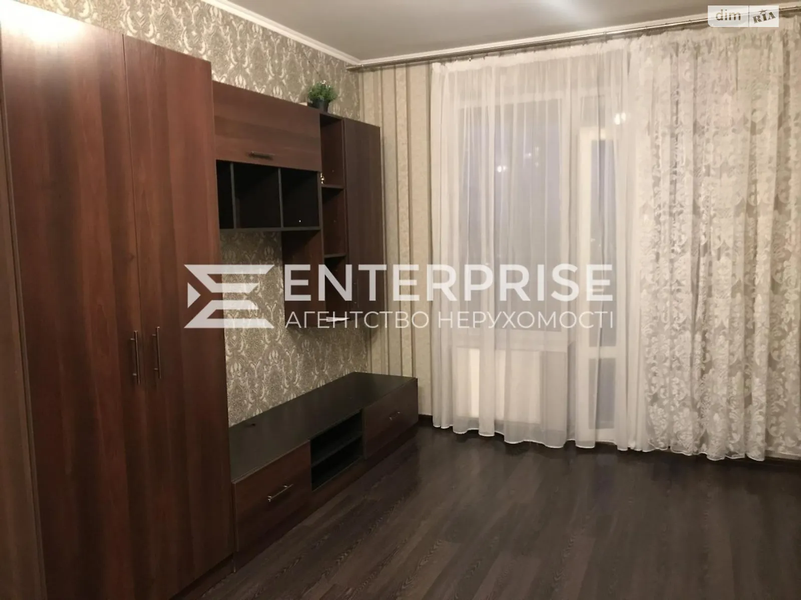 Продается 1-комнатная квартира 33.3 кв. м в Киеве, ул. Олевская, 9