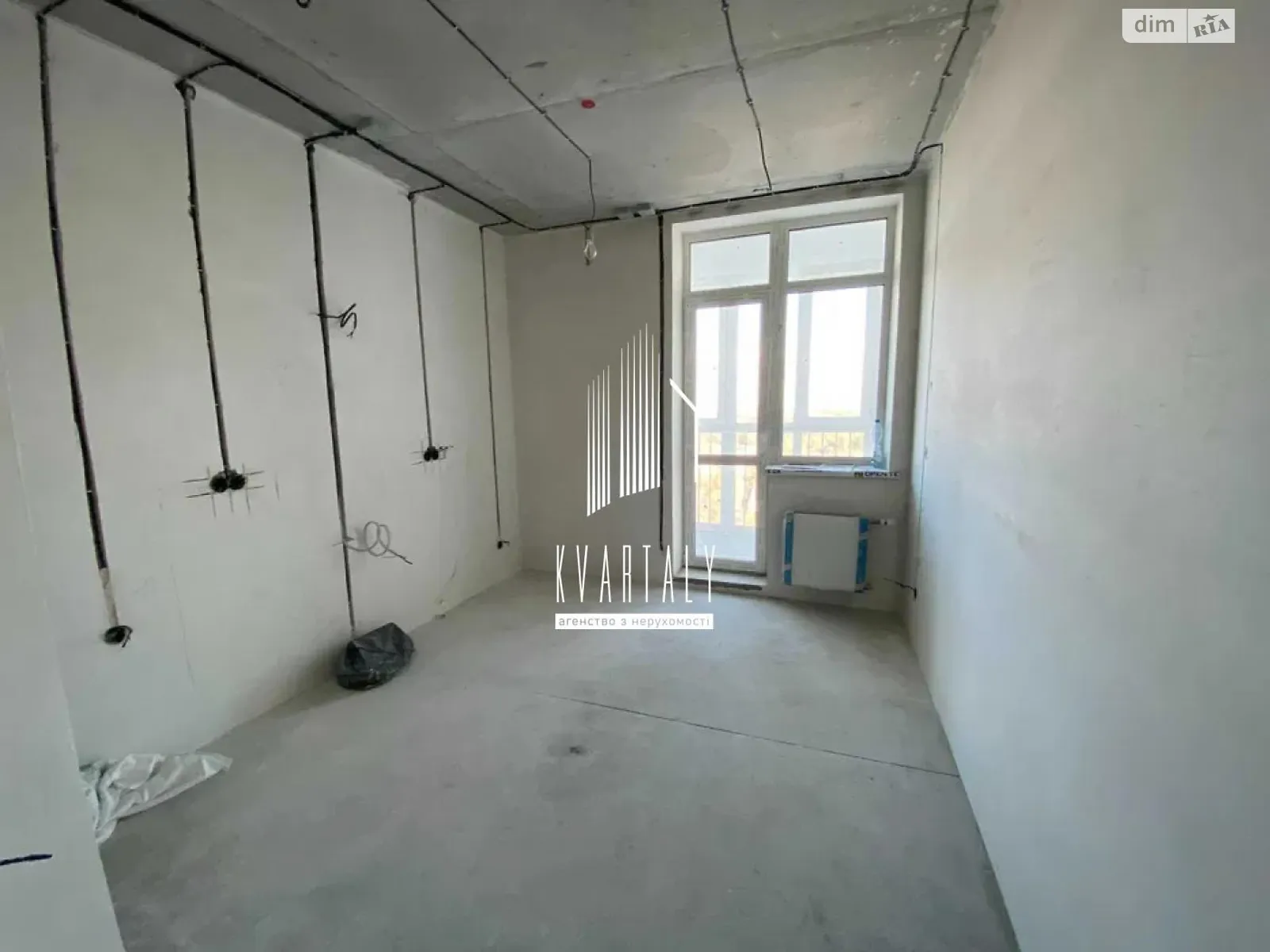 Продается 1-комнатная квартира 41 кв. м в Киеве, ул. Тираспольская, 52 - фото 1