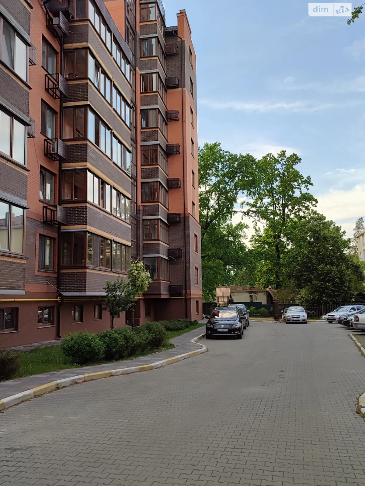Продается 2-комнатная квартира 57 кв. м в Ирпене, ул. Киевская, 53 - фото 1