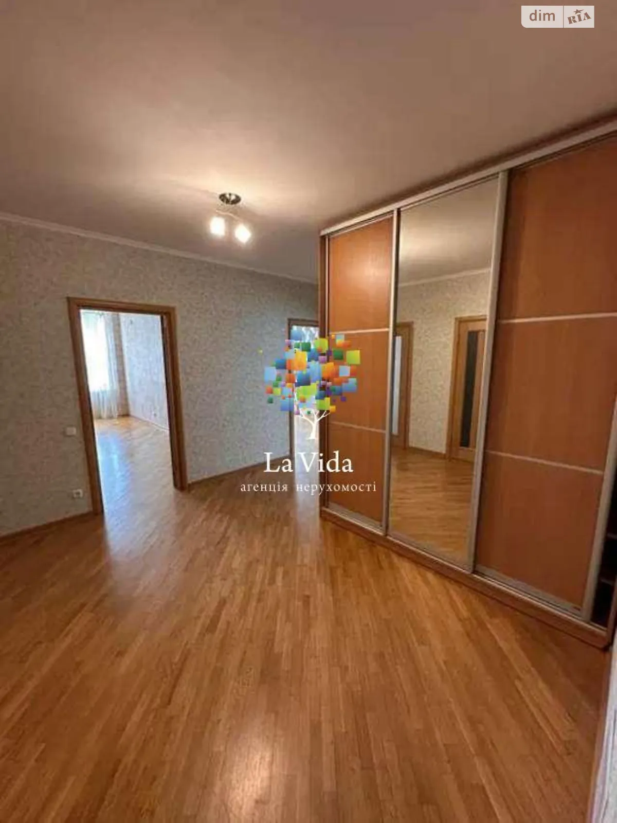 Продается 3-комнатная квартира 102 кв. м в Киеве - фото 3