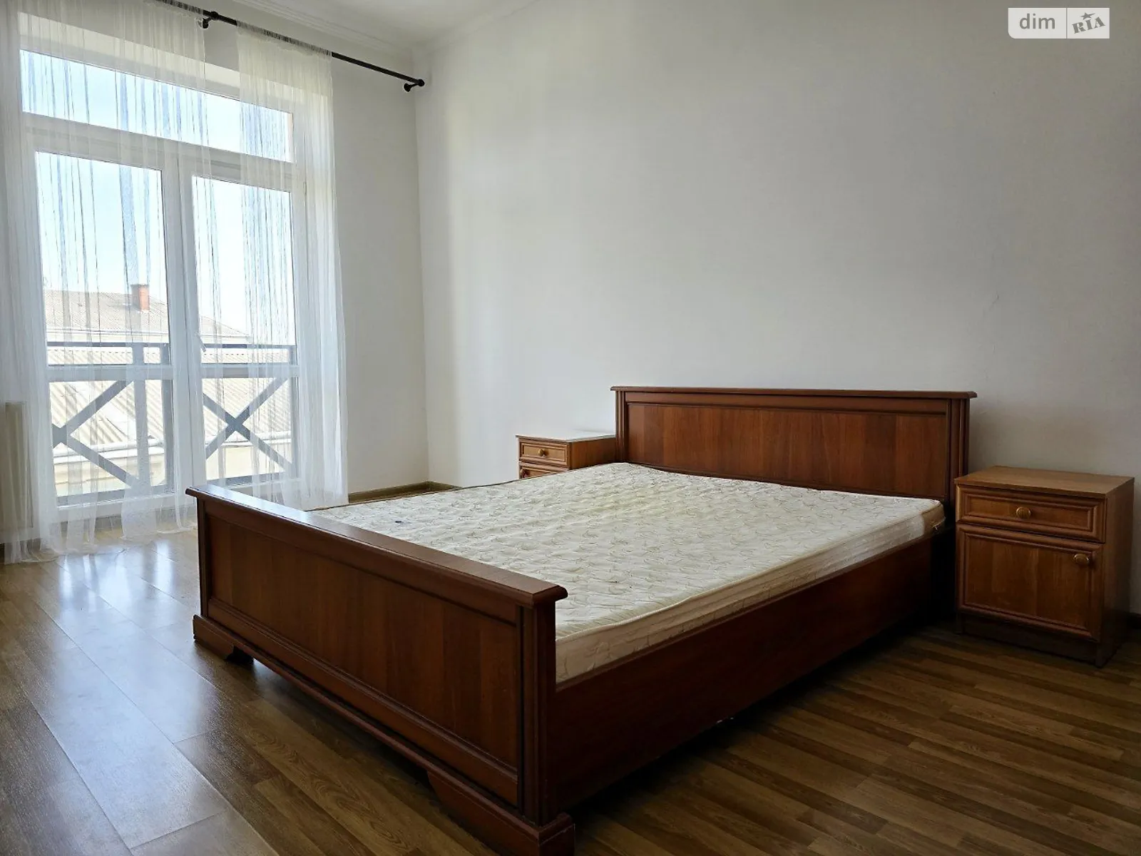 Сдается в аренду 1-комнатная квартира 44 кв. м в Черновцах, ул. Богуна Ивана