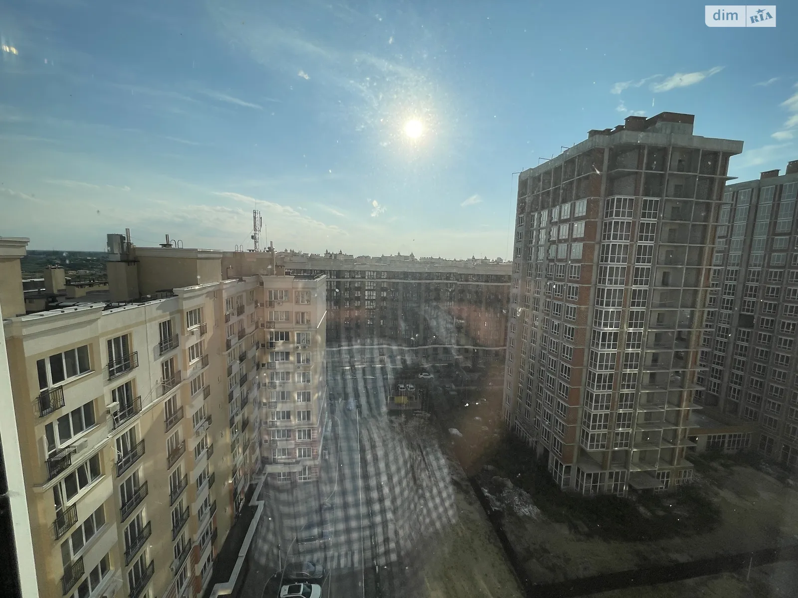 Продается 1-комнатная квартира 38 кв. м в Новоселках, цена: 38000 $ - фото 1