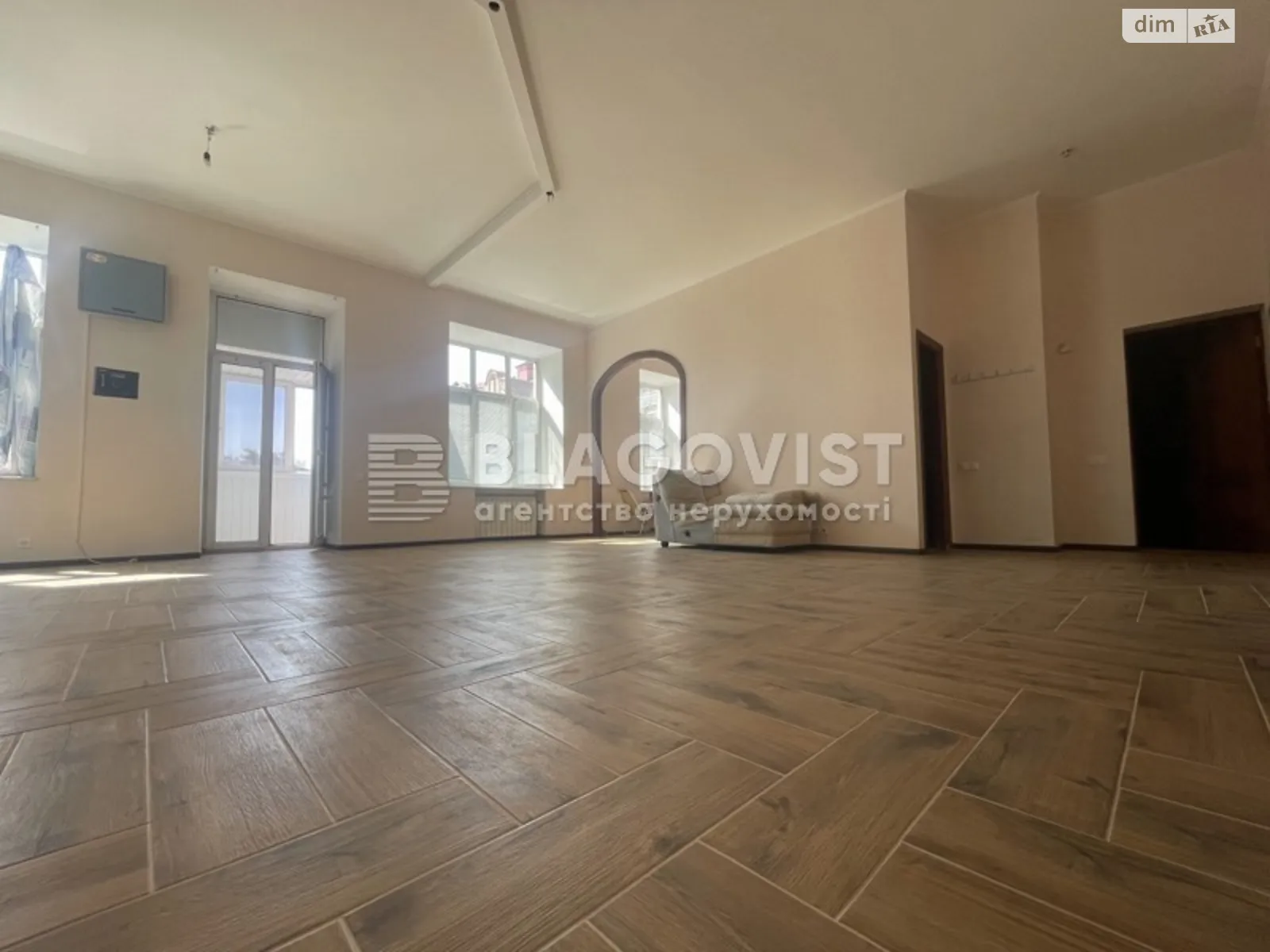 Продается 4-комнатная квартира 167.5 кв. м в Киеве, ул. Гоголевская, 2А - фото 1