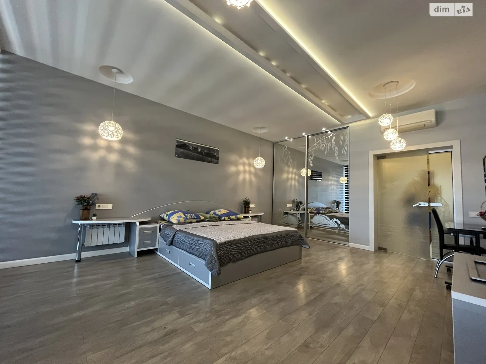 Сдается в аренду 2-комнатная квартира 45 кв. м в, цена: 500 $ - фото 1