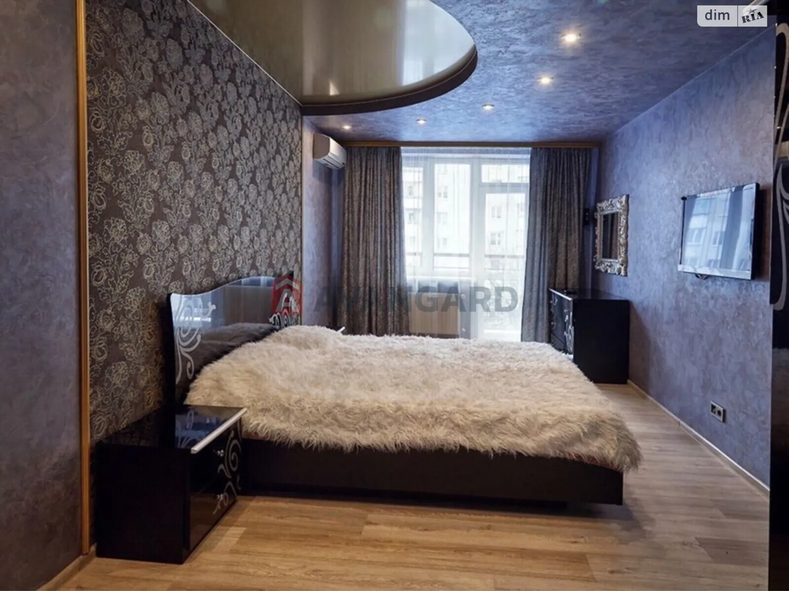 Здається в оренду 2-кімнатна квартира 75 кв. м у Львові, цена: 500 $ - фото 1
