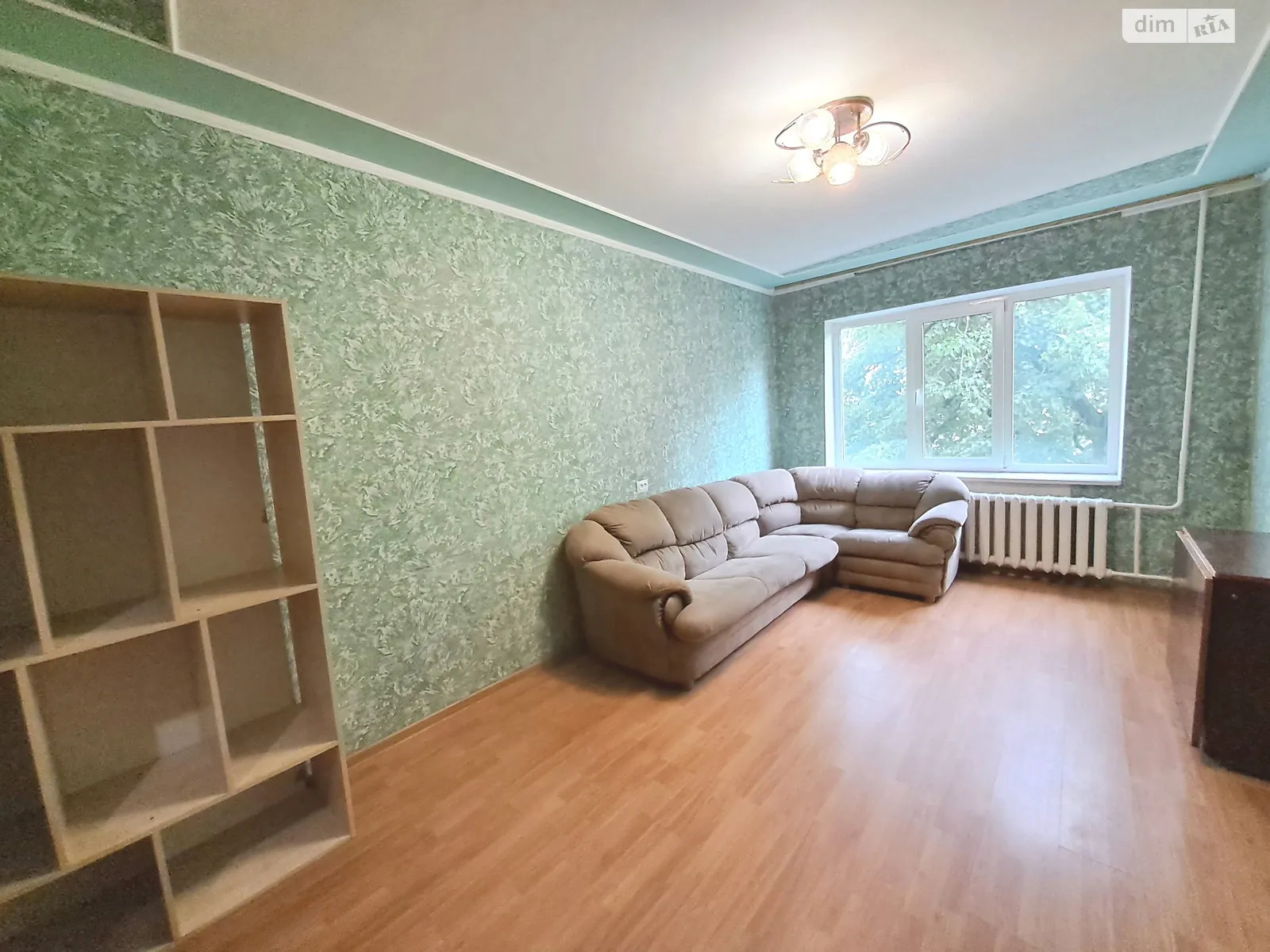 Продается 3-комнатная квартира 63 кв. м в Ровно, ул. Шухевича Романа, 2 - фото 1