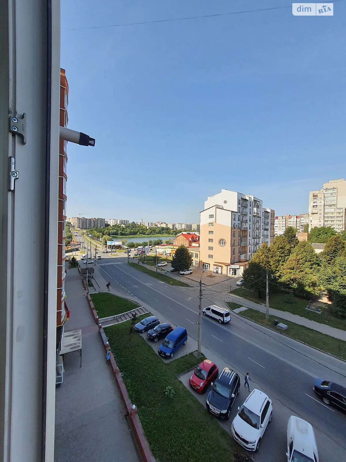 Продается 2-комнатная квартира 74.2 кв. м в Хмельницком